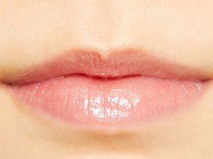 レブロン キス グロウ リップ オイル 104 グロウダップローズ【限定色】 の画像 1