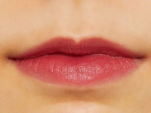 SELF BEAUTY ビューティチュード シアーマットリップティント 203 バレンタイン ロージー 4g の画像 1