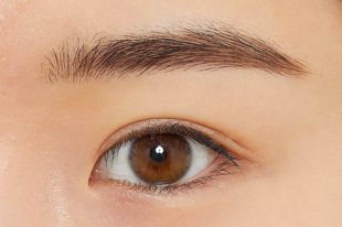 セザンヌ ブラシ付 アイブロウ ナチュラルブラウン 1.2g の画像 2