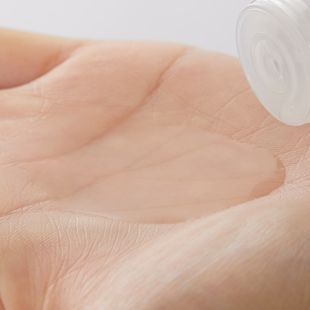 バイエコム ピュアカーミングファーストウォーター 210ml の画像 1