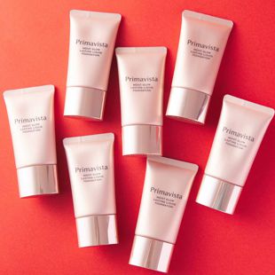 ソフィーナ プリマヴィスタ モイストグロウ ラスティング リキッド ベージュオークル01 30g SPF23 PA+++ の画像 1