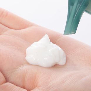 ココロエ 髪がうるおう精油トリートメント しっとり 480ml の画像 1