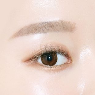 KIREI FACTORY ​ラッシュ&アイブロウマスカラ 01 ロイヤルベージュ 5.5ml の画像 1
