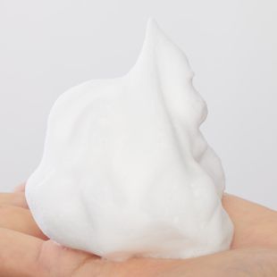 ペリカン石鹸 愛されおっぱい 70g の画像 1