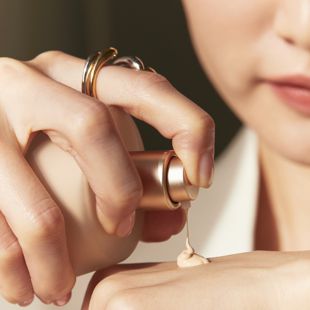 hince セカンドスキンファンデーション 17 ポーセリン 40ml SPF30 PA++ の画像 2