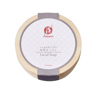 まかないこすめ 宇治産緑茶と竹炭の洗顔せっけん 100gの画像