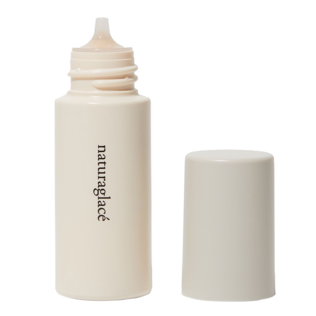 ナチュラグラッセ ウォータリーファンデーション 01 ライトベージュ 30ml SPF30 PA+++のサムネイル