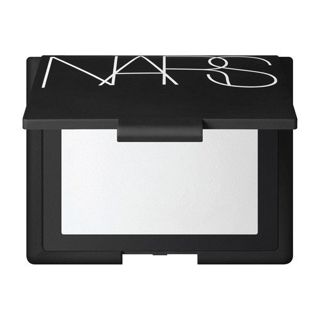 NARS ライトリフレクティングセッティングパウダー プレスト N 7gの画像