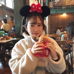 編集部 あみ
