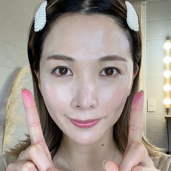 肌を綺麗に見せるベースメイクをプロヘアメイクのenaが伝授 Noin ノイン