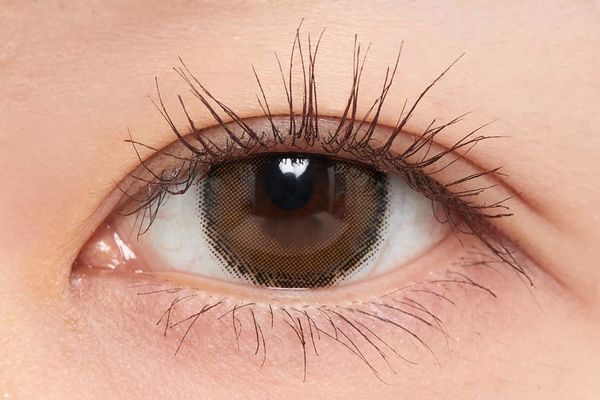 色素薄い系女子になれるメイクテク イエベ ブルベ別のおすすめアイテムも紹介 Noin ノイン 色素薄い系女子になれるメイクテク イエベ ブルベ別のおすすめアイテムも紹介 Noin ノイン