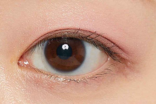 目の形別 ピンクメイクのやり方とおすすめのコスメやカラコンも紹介 かわいい系 大人系 派手めなど Noin ノイン 目の形別 ピンクメイクのやり方とおすすめのコスメやカラコンも紹介 かわいい系 大人系 派手めなど Noin ノイン