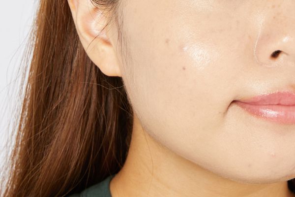 保湿力が高いおすすめのファンデーションを種類別に紹介!保湿力が高いメイクでぷるぷるツヤ肌になろうの画像