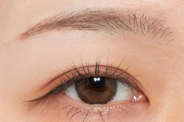 【顔型別】眉毛の整え方解説!初心者でもできる簡単な基本の整え方とおすすめ眉メイクアイテムも紹介の画像