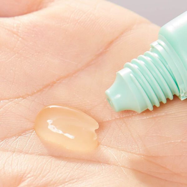背中ケアできてる?美背中をGETする簡単な方法をご紹介【ニキビケア・ムダ毛処理】の画像