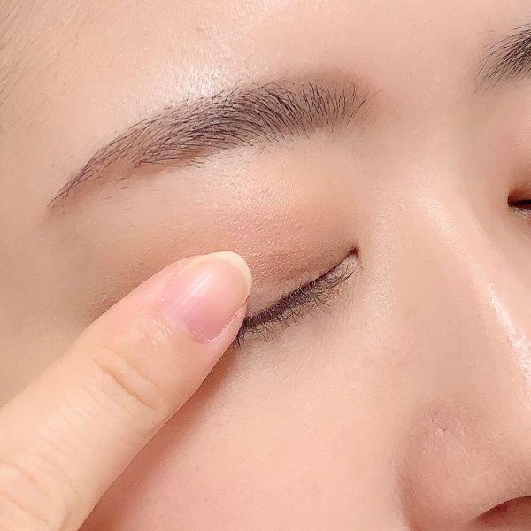 クリームアイシャドウひと塗りで艶めくうるみEYEに♡ 使い方やおすすめアイテム20選をご紹介! 【プチプラ・デパコス】の画像
