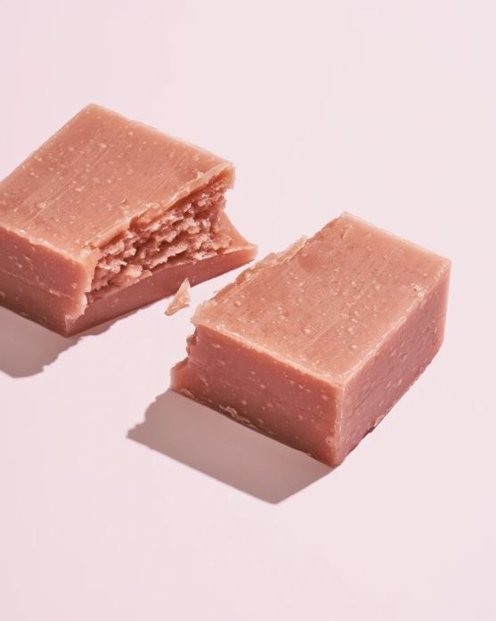 『HERBIVORE BOTANICALS(ハービヴォア ボタニカルズ)』のフェイス&ボディ石鹸で全身ケアしてみない?の画像