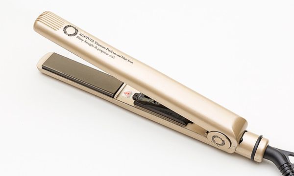 ローネジャパン アゲツヤ チタニウム プロフェッショナルヘアアイロン シャイニーストレート&ゴージャスカール 2,980円(税込)