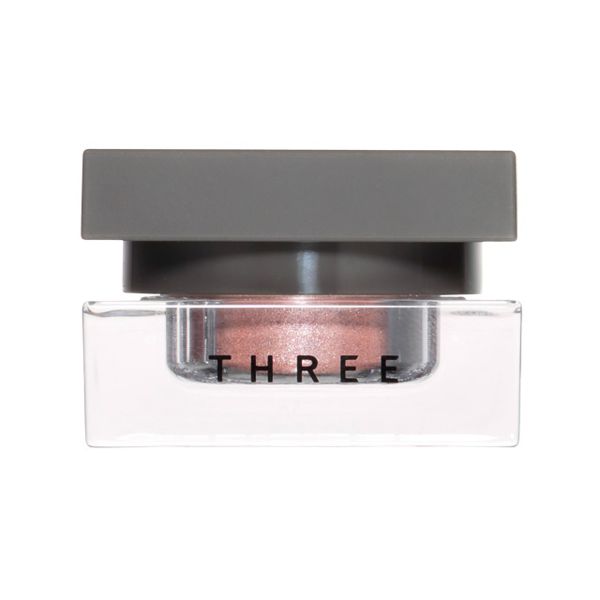 Threeのアイシャドウを全種類紹介 人気色や使い方も イエベ ブルベ別 Noin ノイン Threeのアイシャドウを全種類紹介 人気色や使い方も イエベ ブルベ別 Noin ノイン