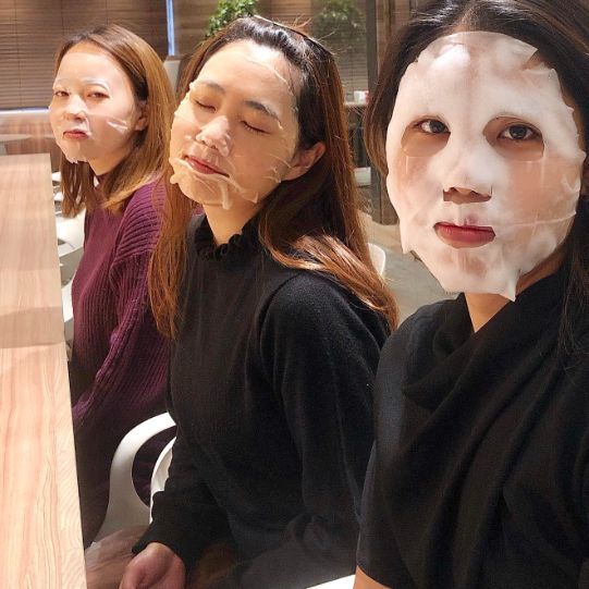 クスッと笑えて肌も喜ぶ♡ 楽しくて高機能なシートパックのおすすめ4選の画像