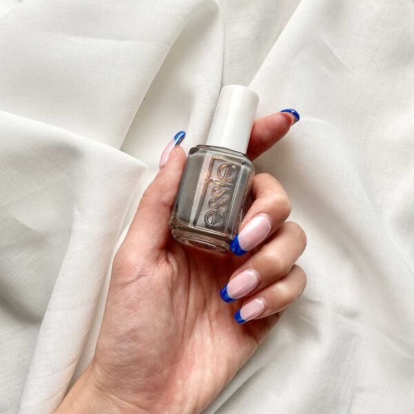 essie ネイルポリッシュの人気色は? おすすめカラーやアイテムの魅力を紹介の画像