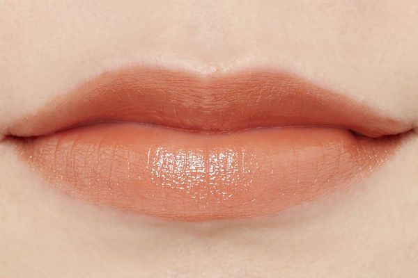 1,000円以下!? パケもカラーもかわいいザ パブリックオーガニックのリップって?の画像