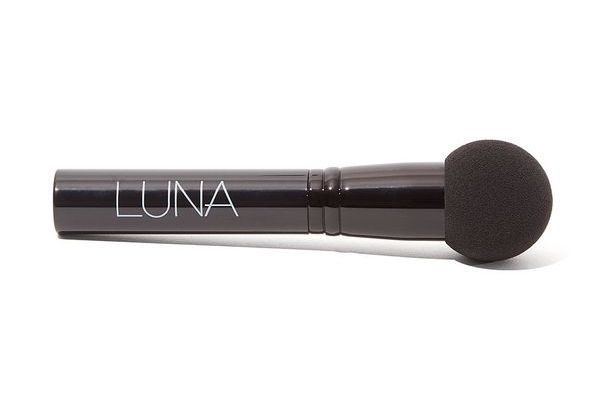 LUNAはファンデーションも人気! 全8種を口コミ付きで徹底比較の画像